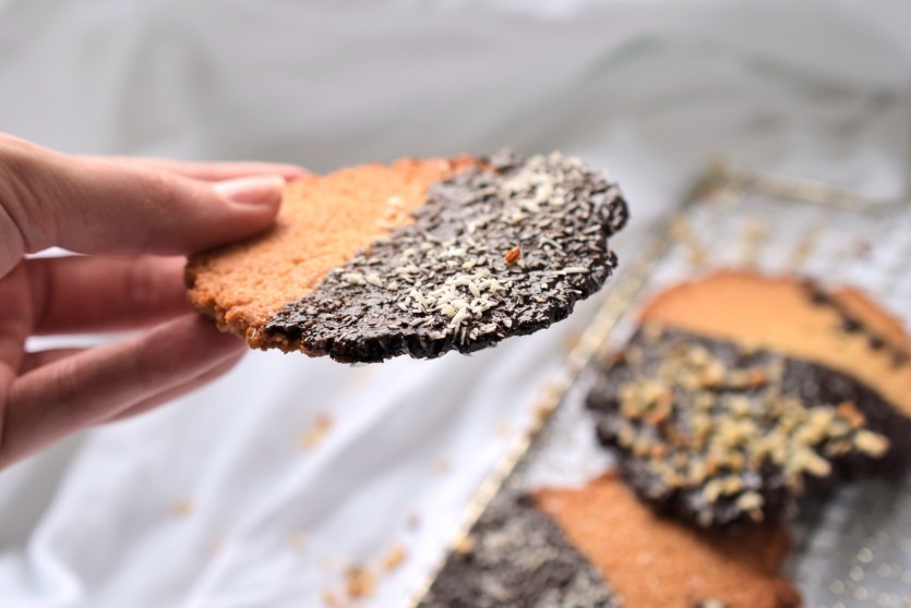 Hauchzarte Low Carb Mandelkekse ohne Zucker ohne Mehl